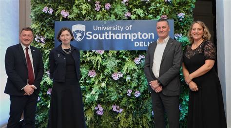 iwofuw|University of Southampton.